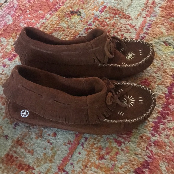 peace moccasins